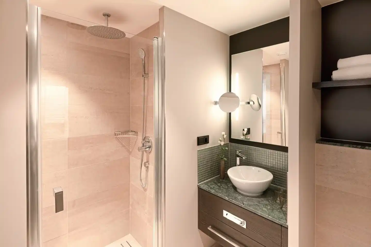 Leonardo Royal Hotel Nürnberg Badezimmer