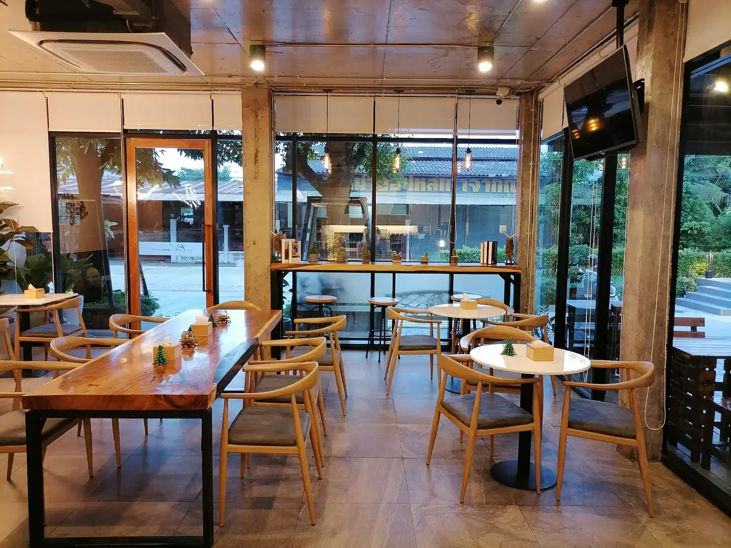 Ananzitra Hotel Restaurant