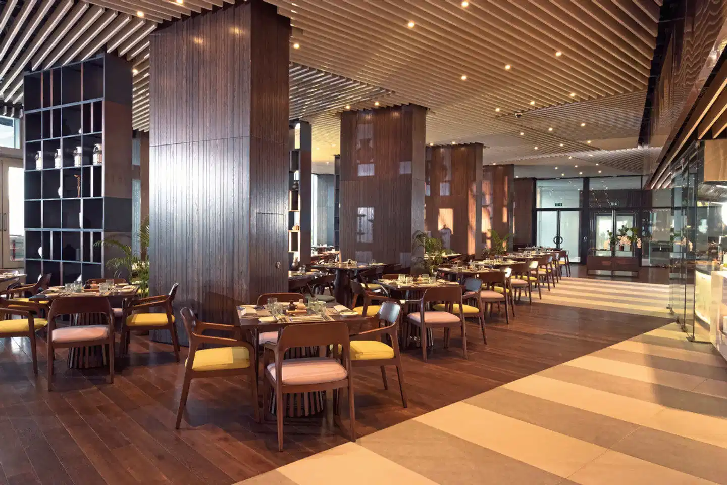 Cinnamon Life at City of Dreams Bar