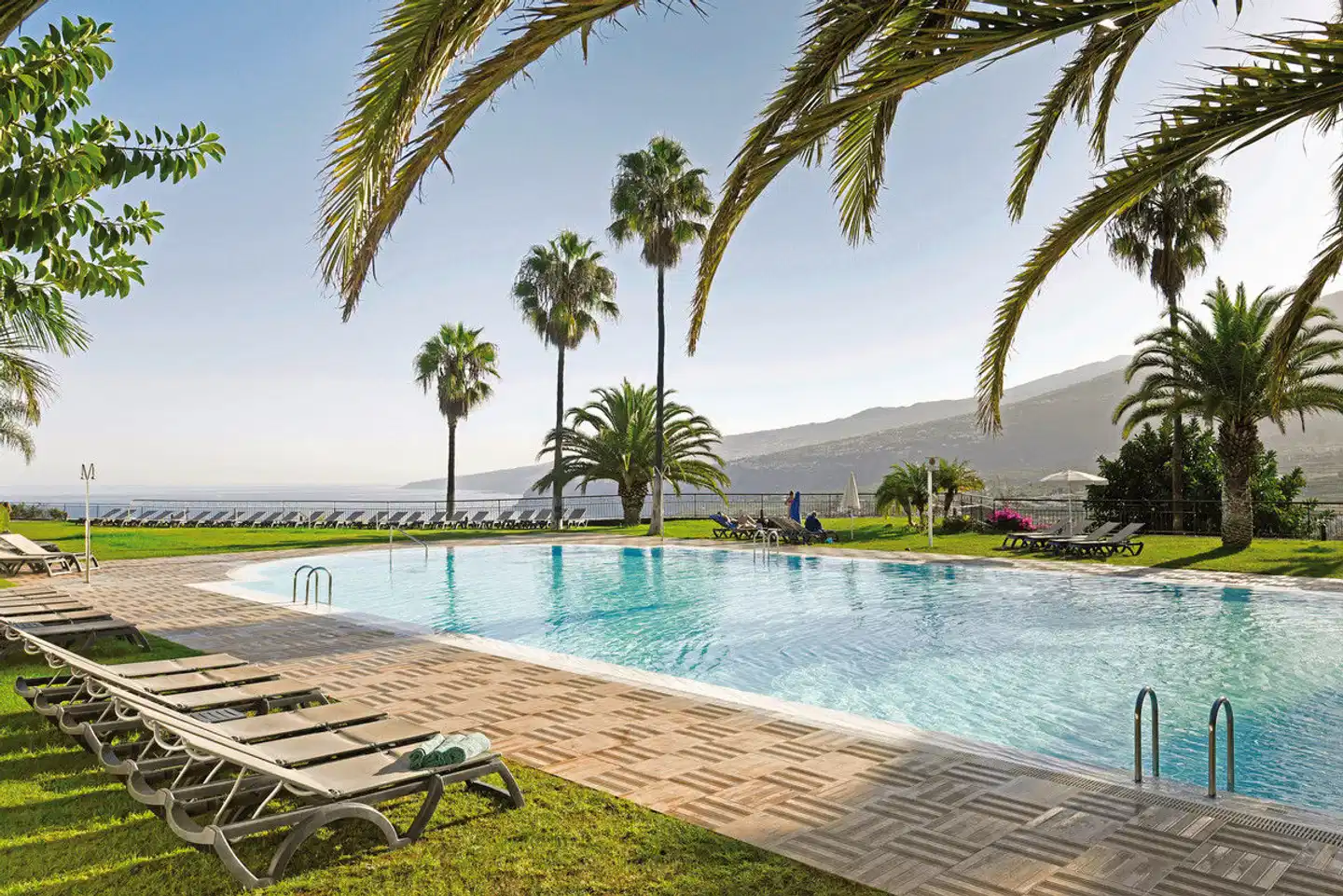 Las Águilas Tenerife Affiliated by Meliá Pool