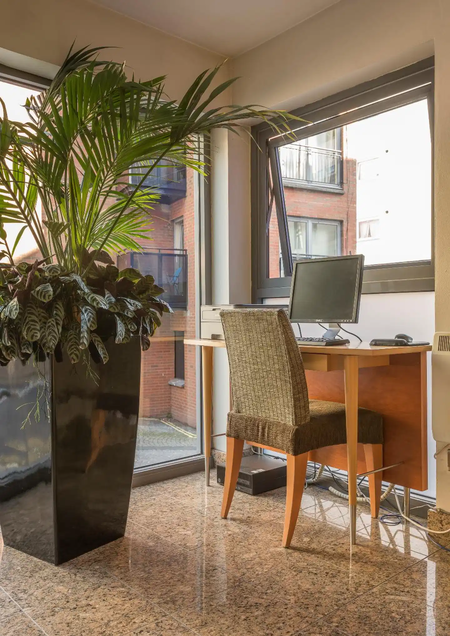 Holyrood Aparthotel Terrasse