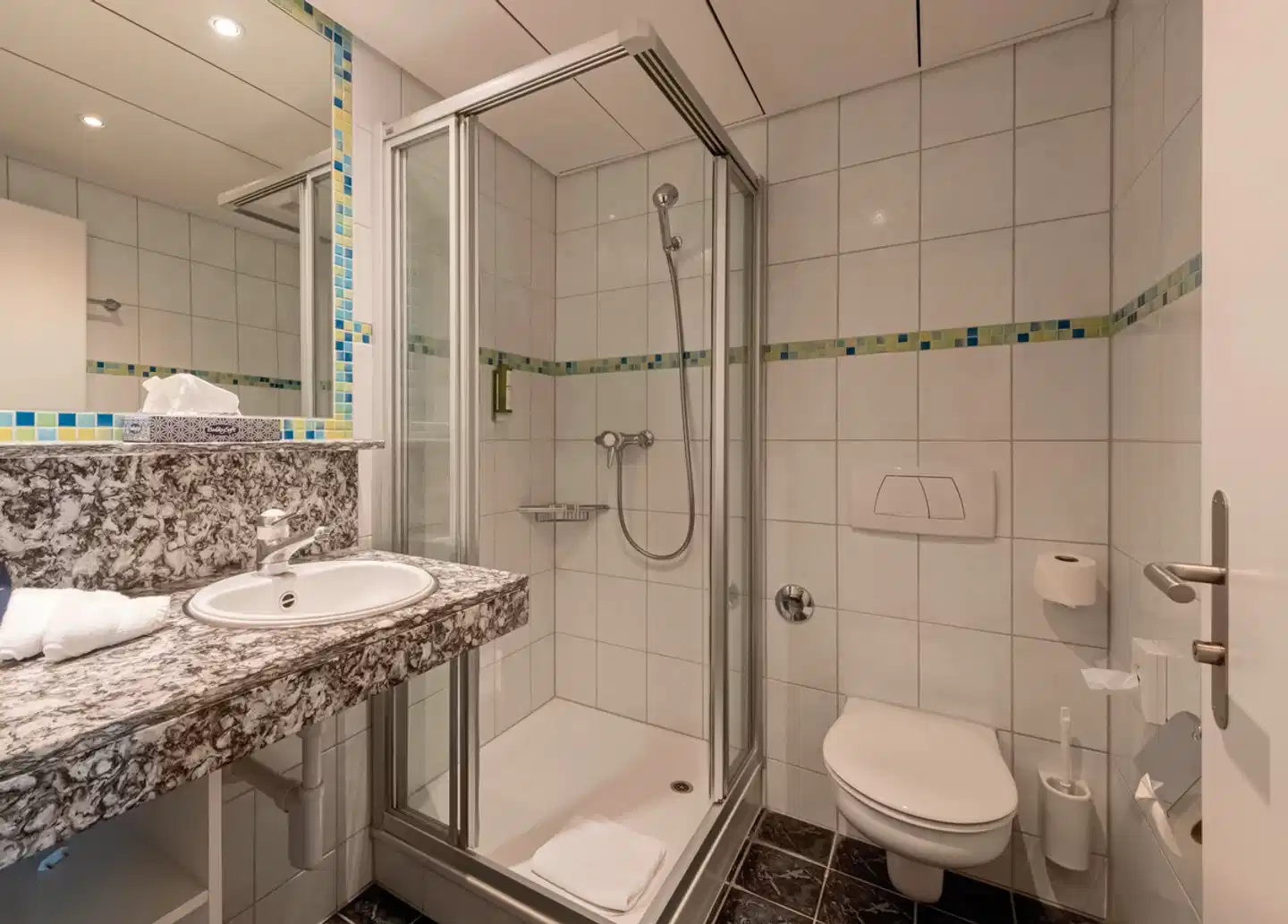 Victoria Lauberhorn Wengen, a Faern Collection Hotel Badezimmer