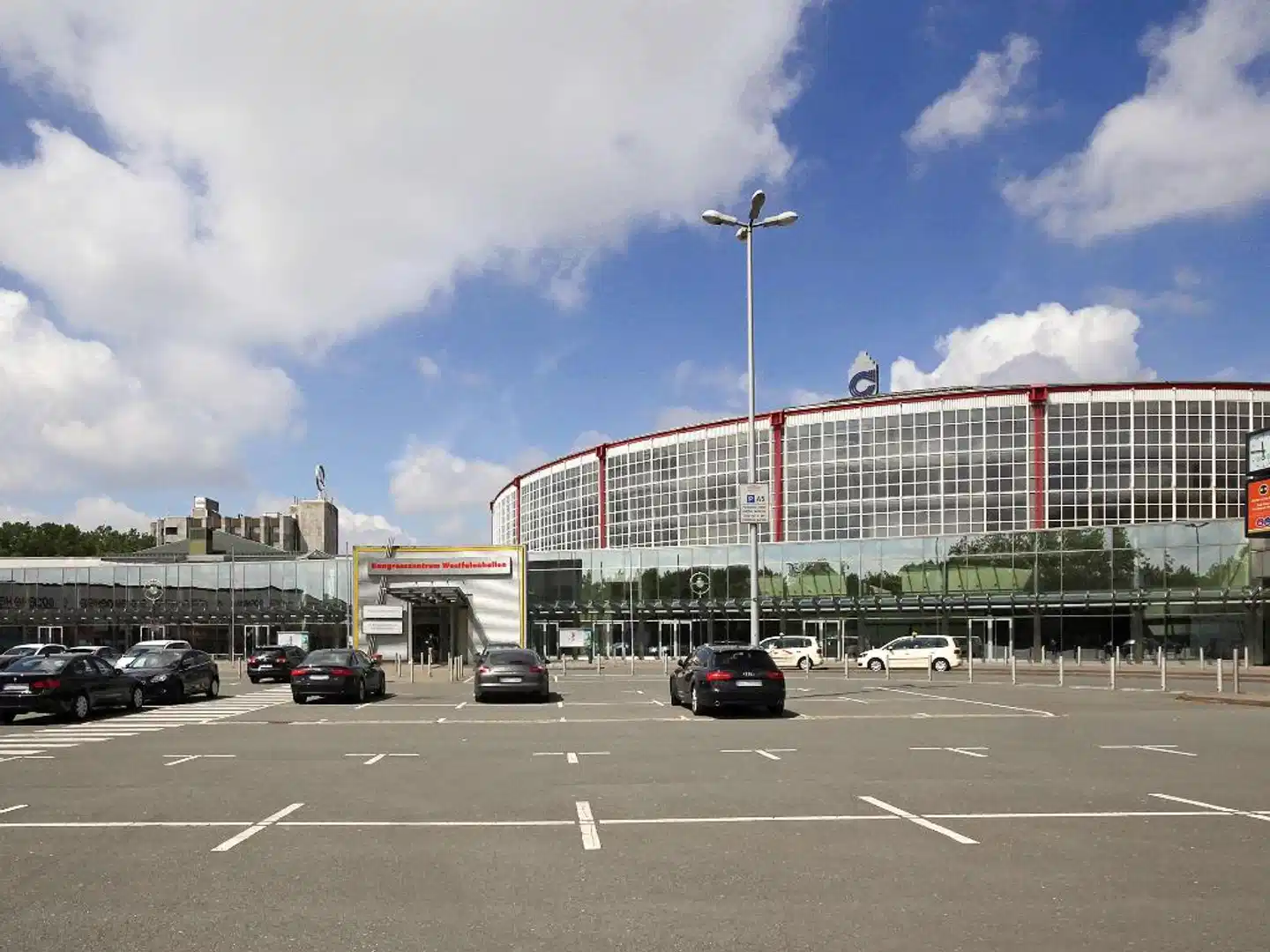 Mercure Hotel Dortmund Messe & Kongress Aussenansicht