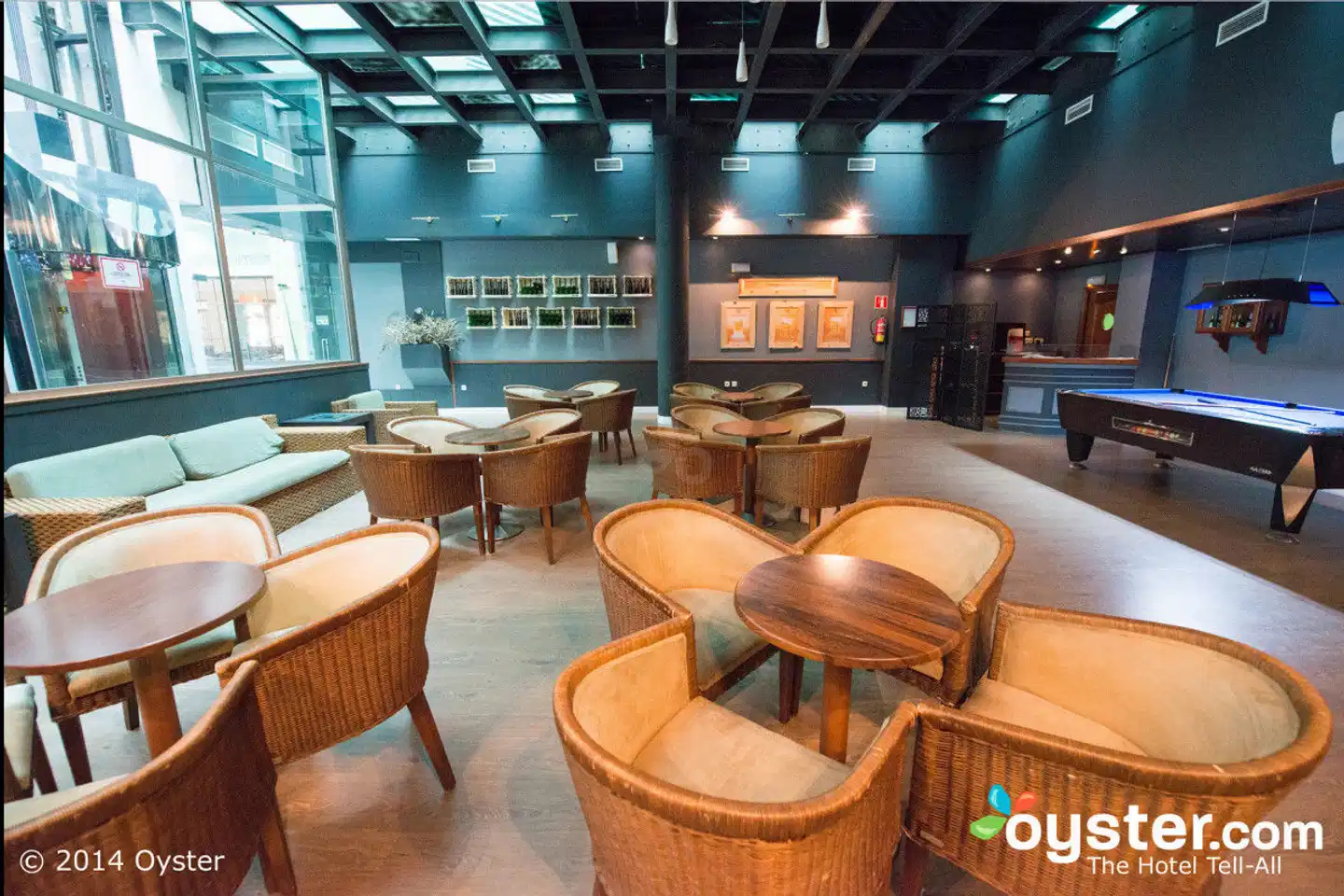 Holiday World Riwo Lobby