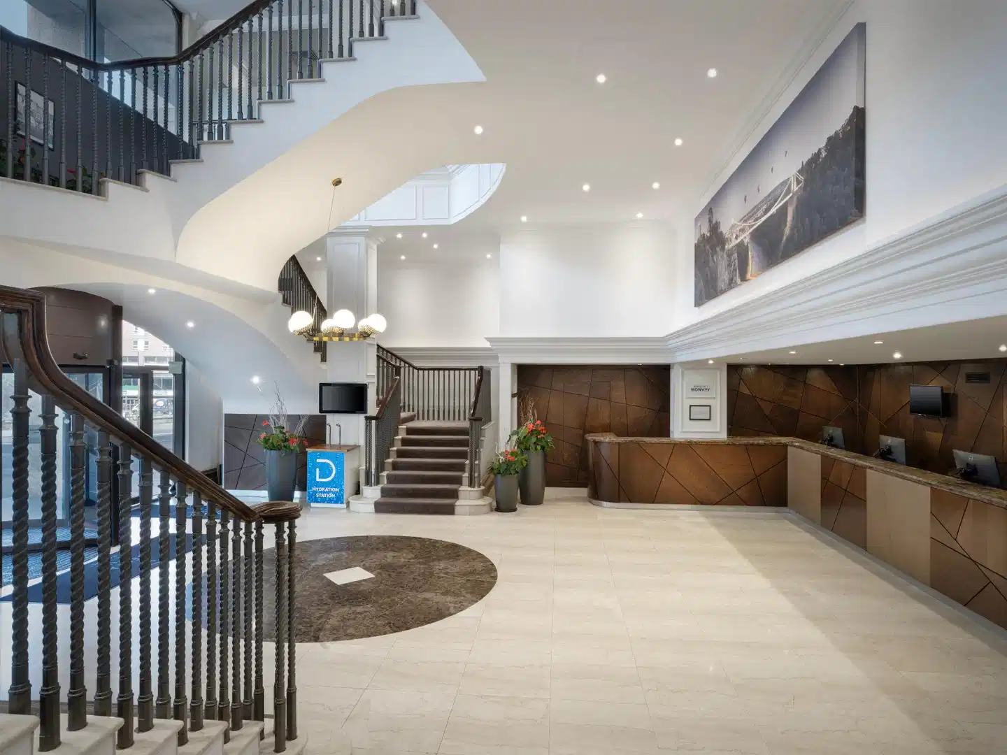 Delta Hotels by Marriott Bristol City Centre Lobby