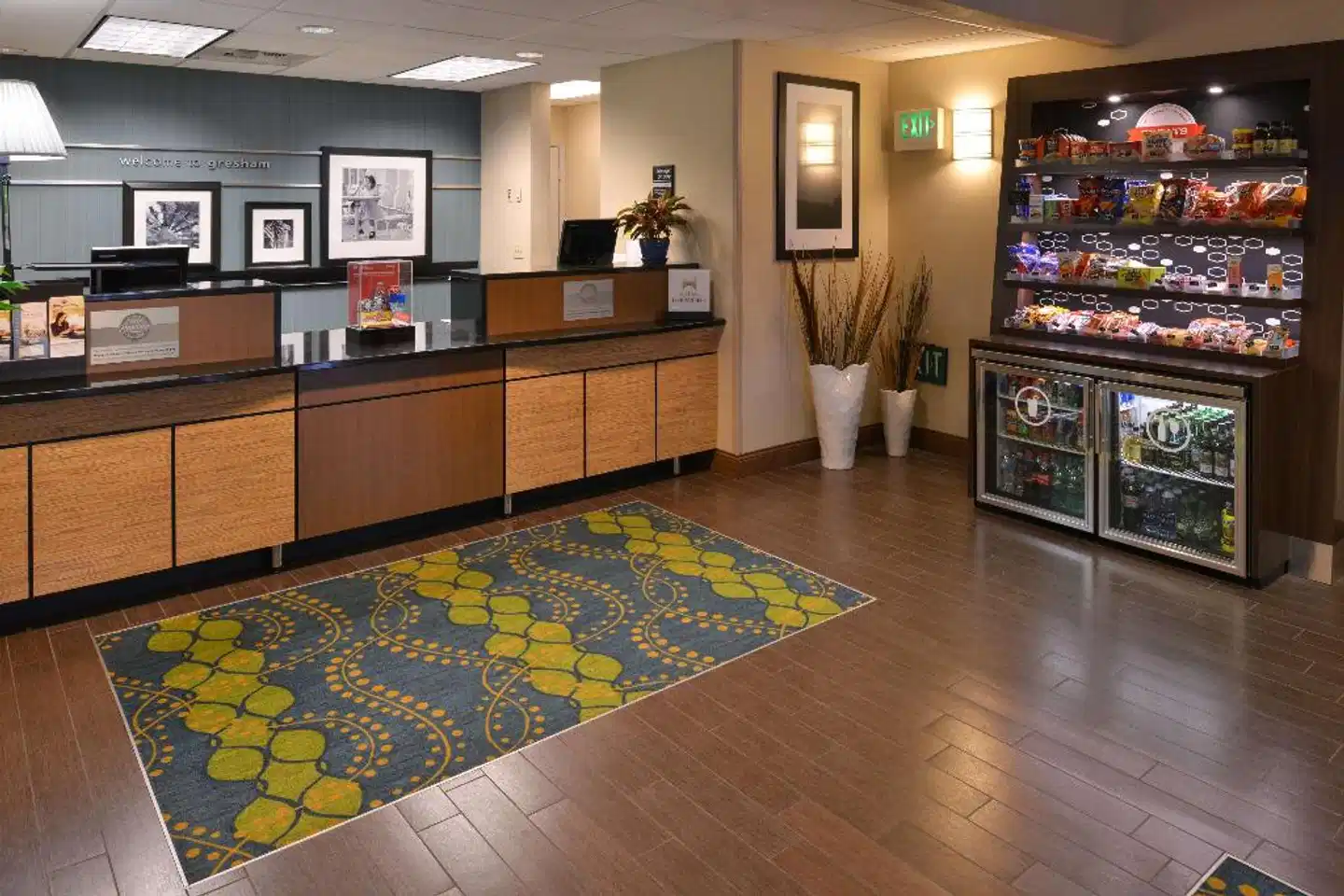 Hampton Inn Portland East Lobby