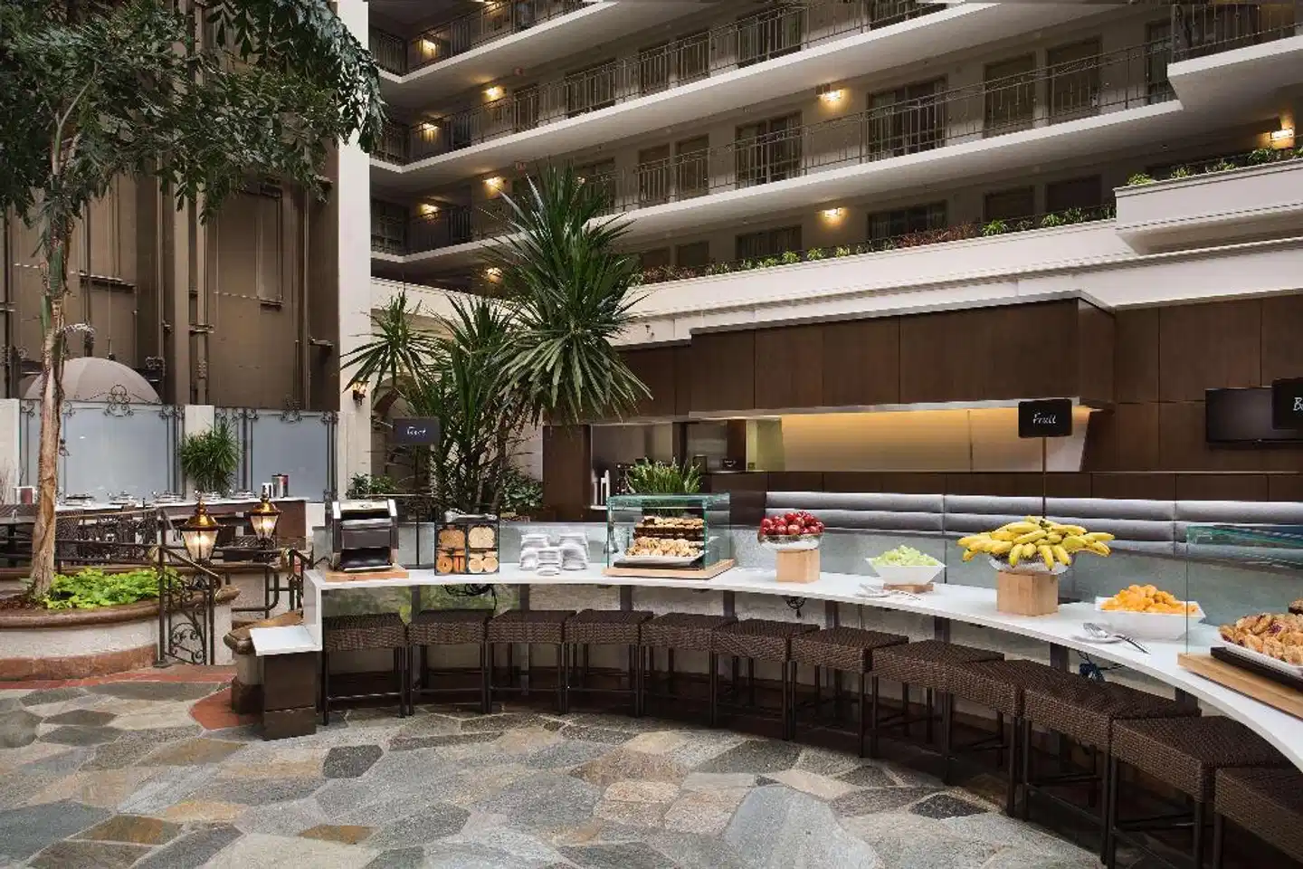 Embassy Suites by Hilton San Francisco Airport - Waterfront Aussenansicht