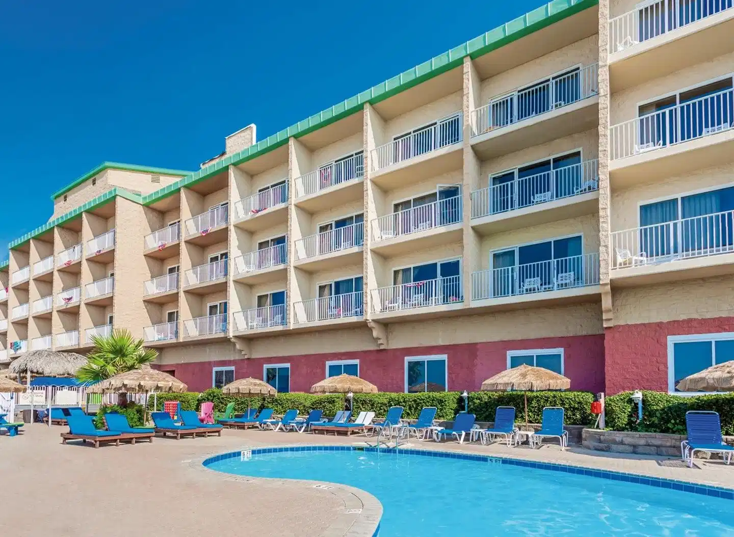 Hampton Inn Pensacola Beach Pool