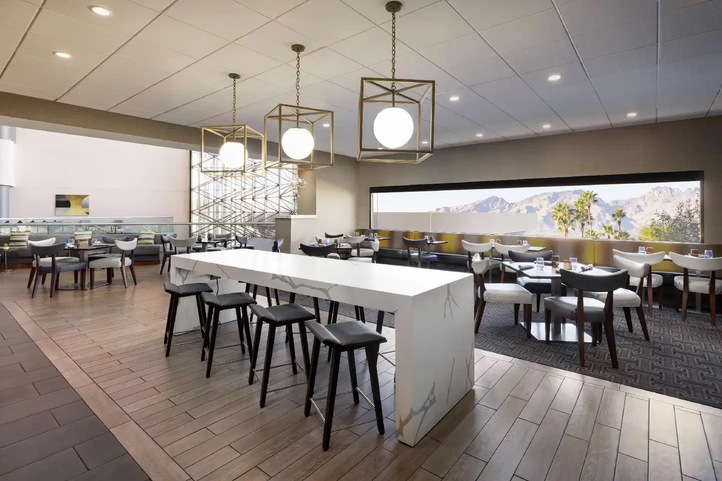 Hilton Tucson East Bar