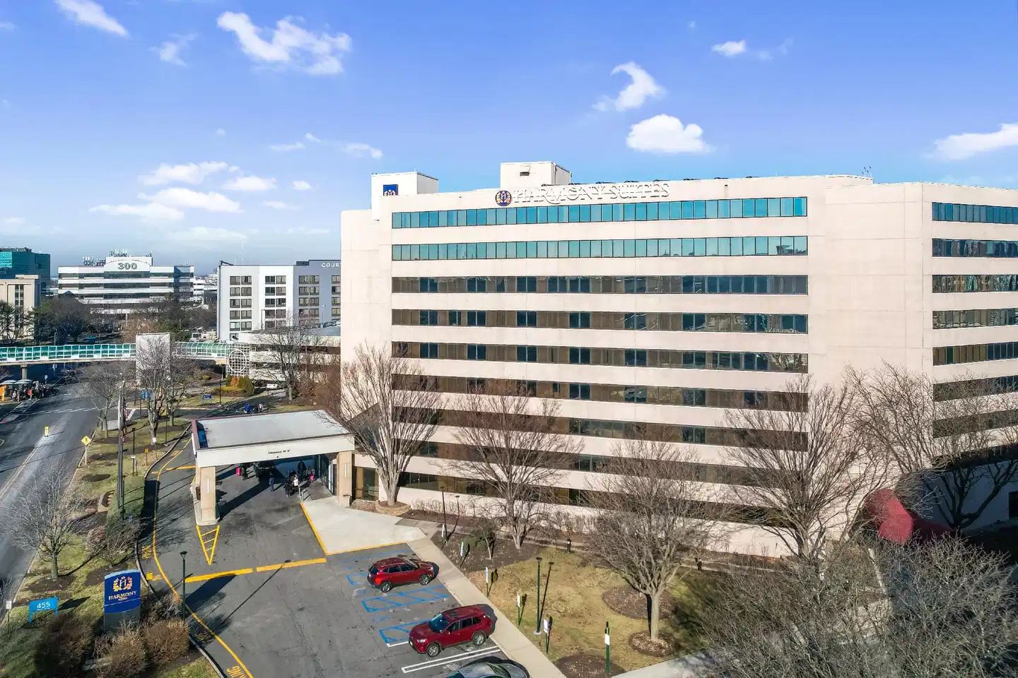 Harmony Suites Aussenansicht