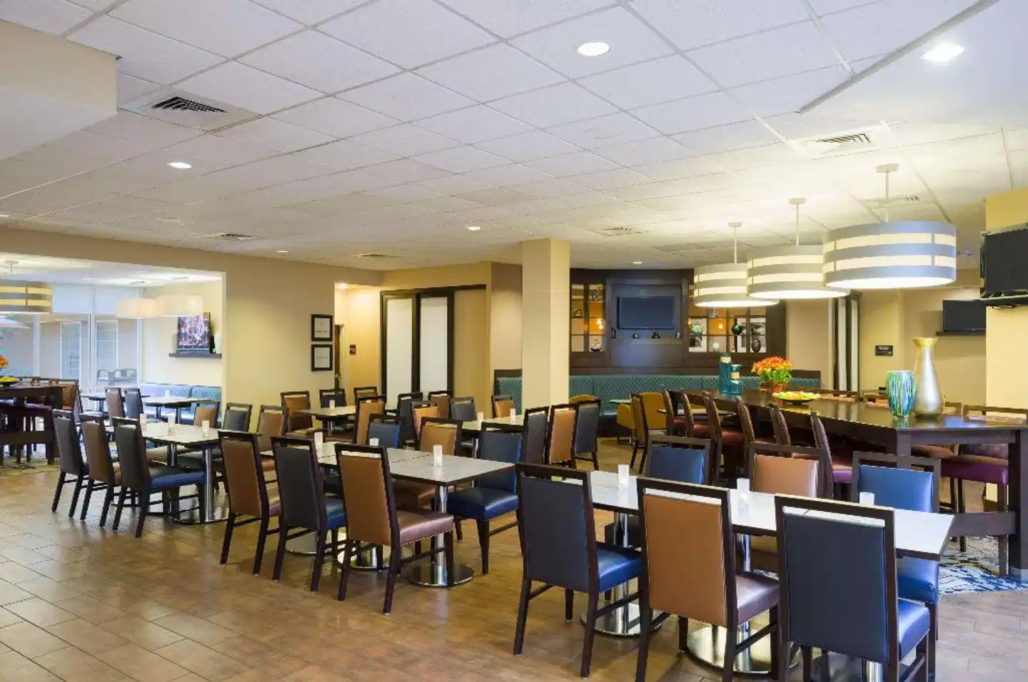 Hampton Inn & Suites Hershey Restaurant