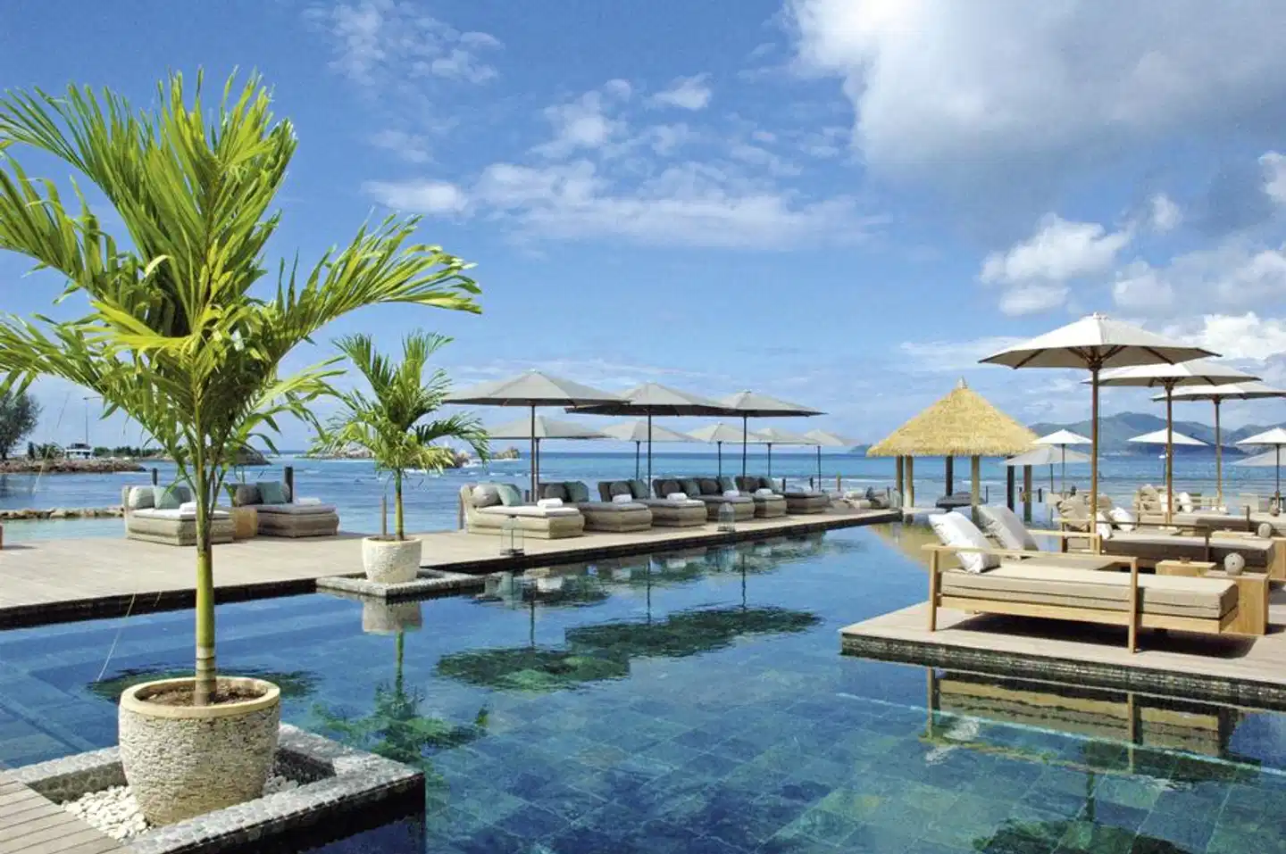 Le Domaine de l'Orangeraie Pool