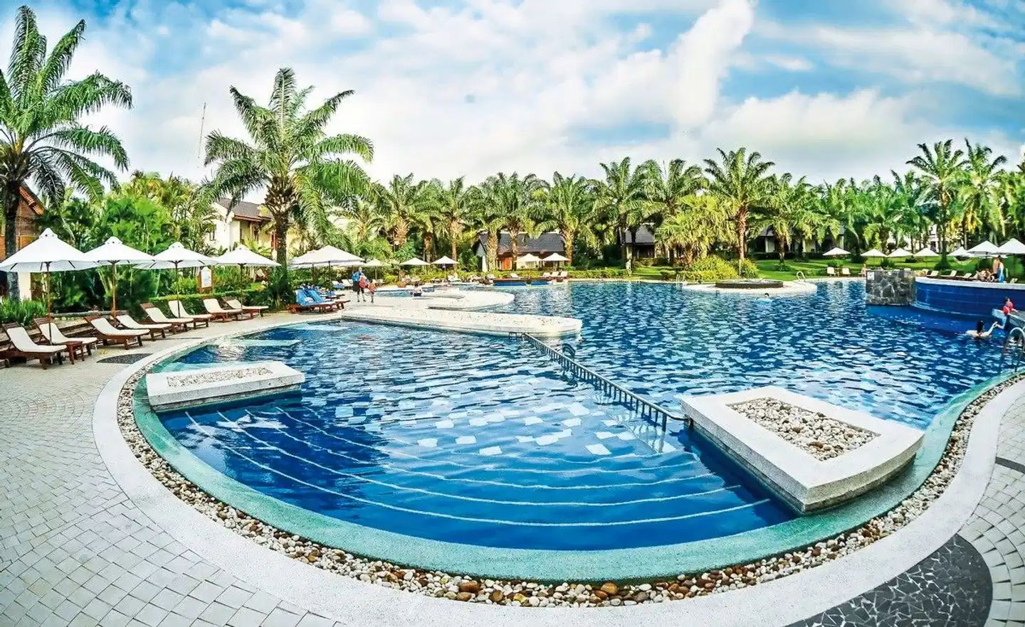 Palm Garden Resort Pool