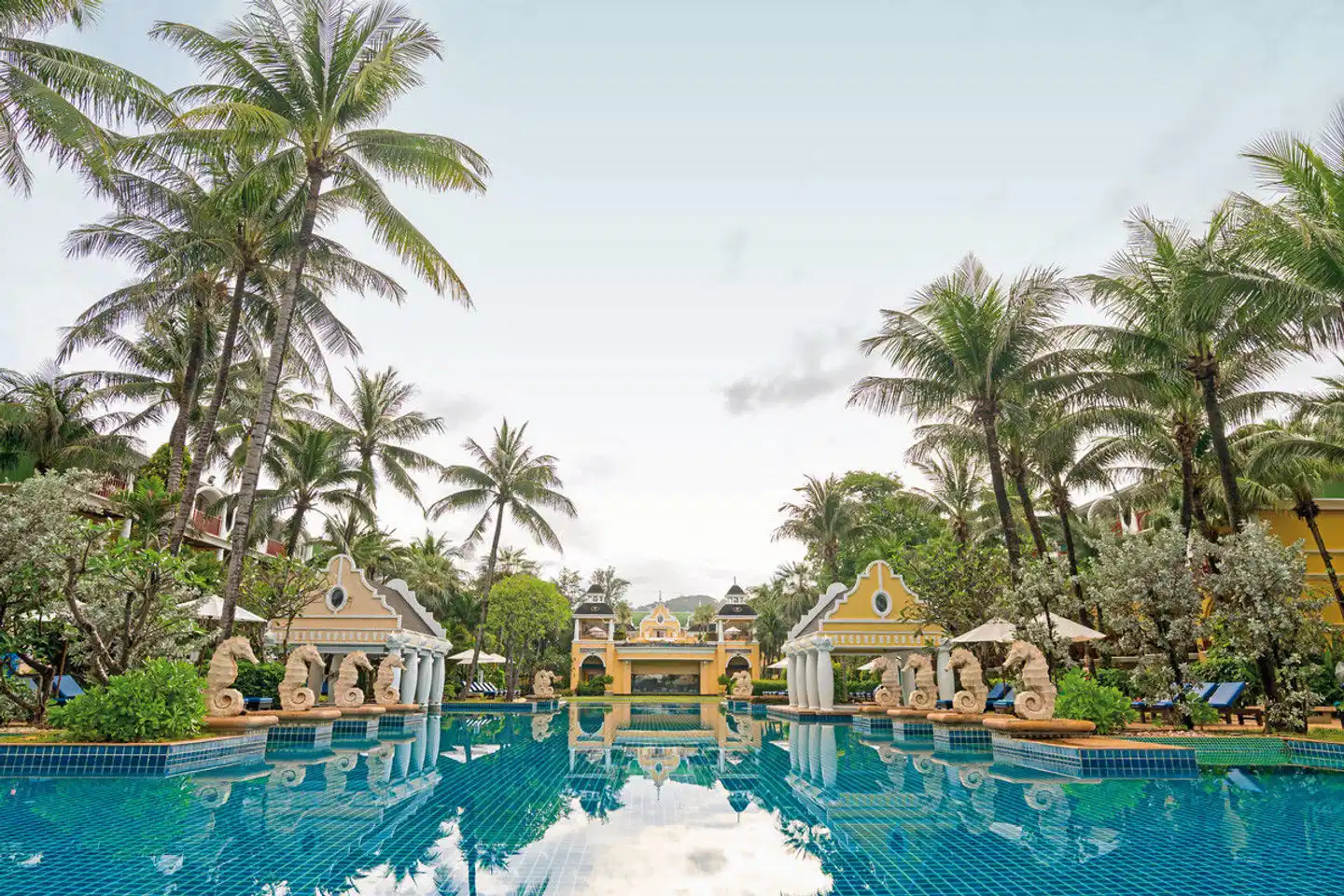 Phuket Graceland Resort & Spa Pool