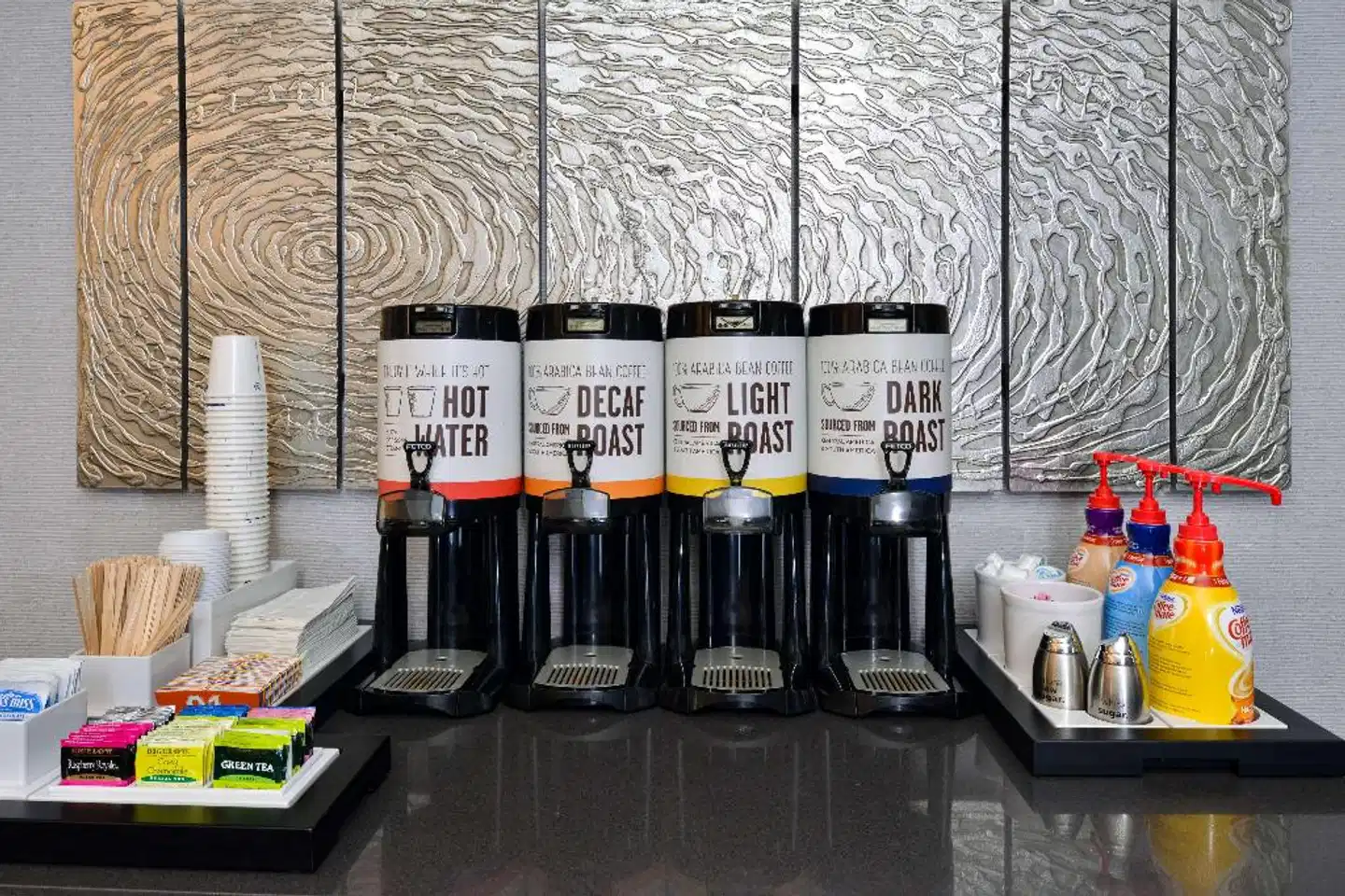 Hampton Inn San Francisco-Daly City Sport und Entertainment