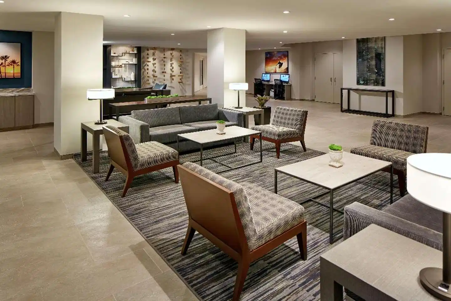 Hilton Garden Inn San Diego Mission Valley Stadium Lobby