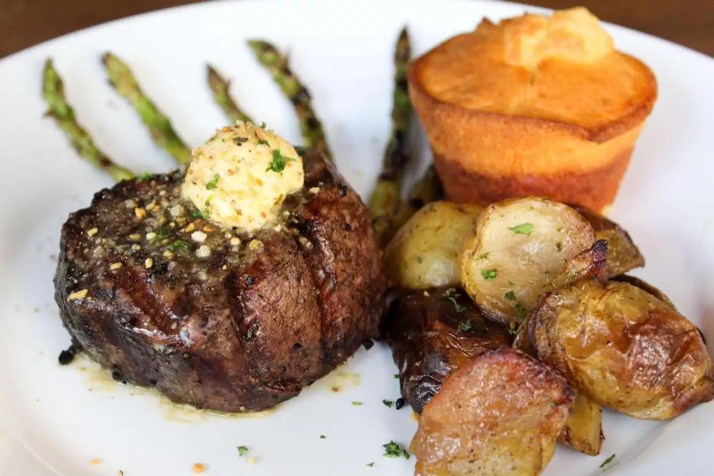 DoubleTree by Hilton Hotel Memphis Downtown Restaurant