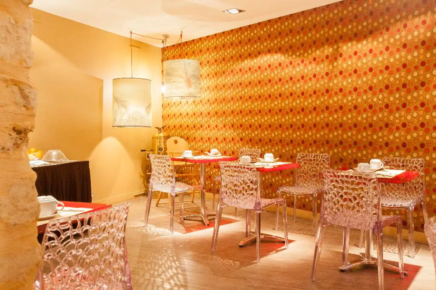 Posy Hotel by HappyCulture Lobby