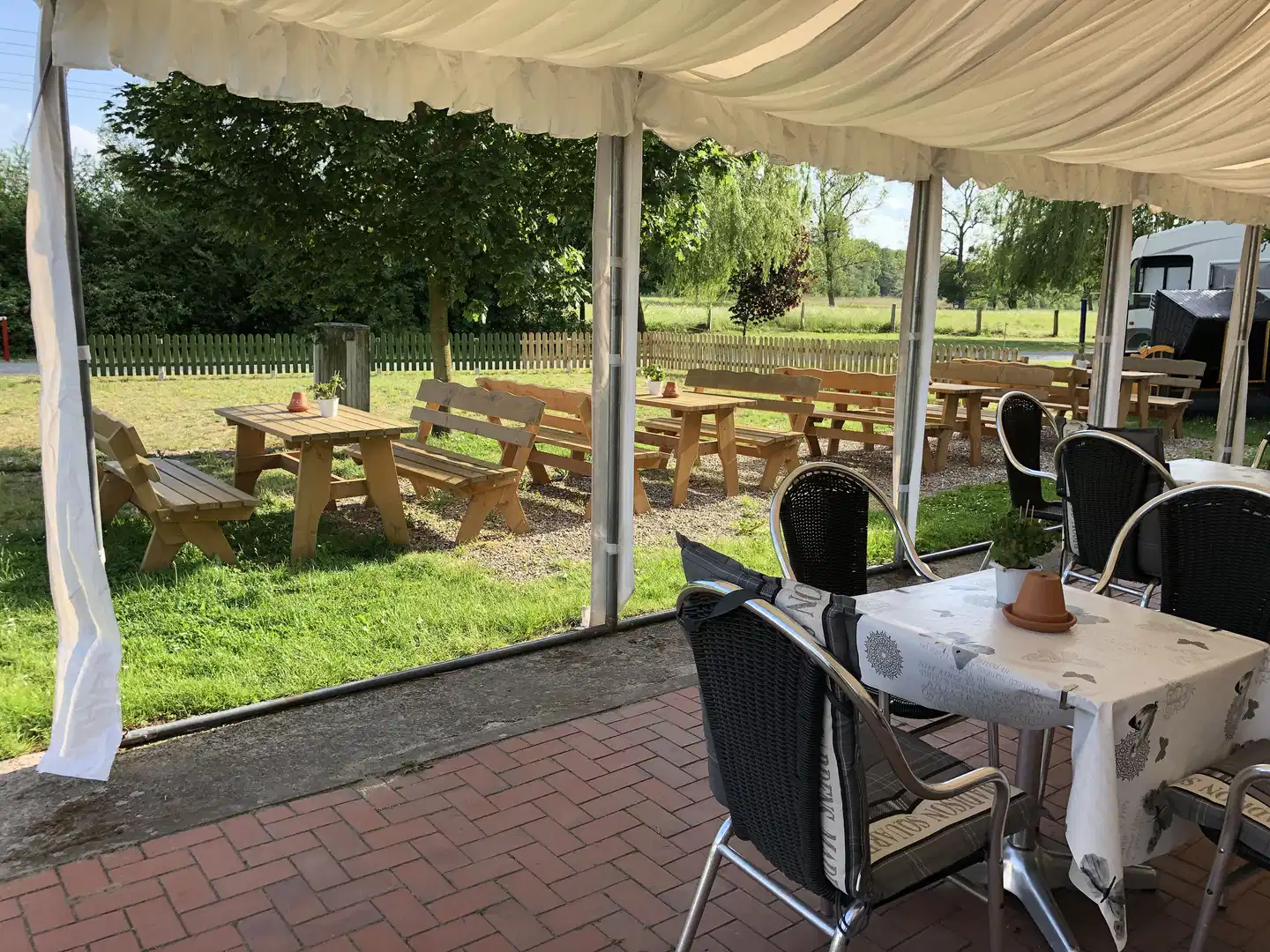 Hotel am Tierpark Terrasse