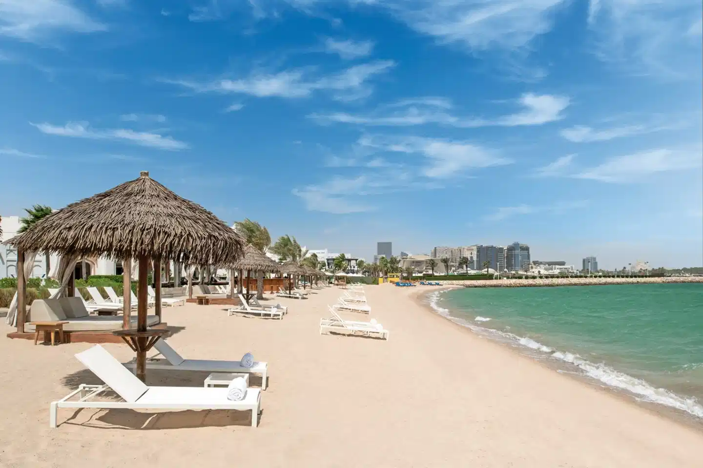 The Ritz-Carlton Sharq Village & Spa Strand