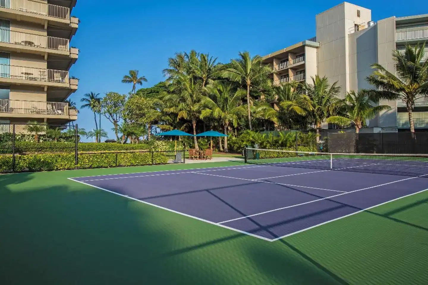 Aston at The Whaler on Kaanapali Beach Sport und Entertainment