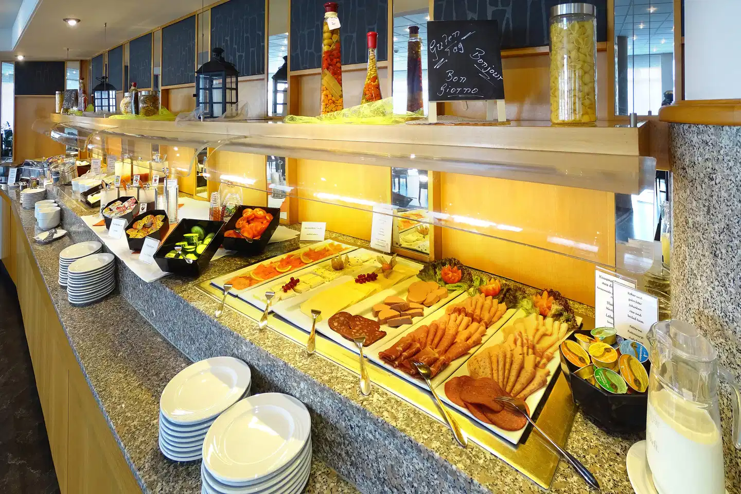 AMEDIA Hotel & Suites Frankfurt Airport Wohnbeispiel