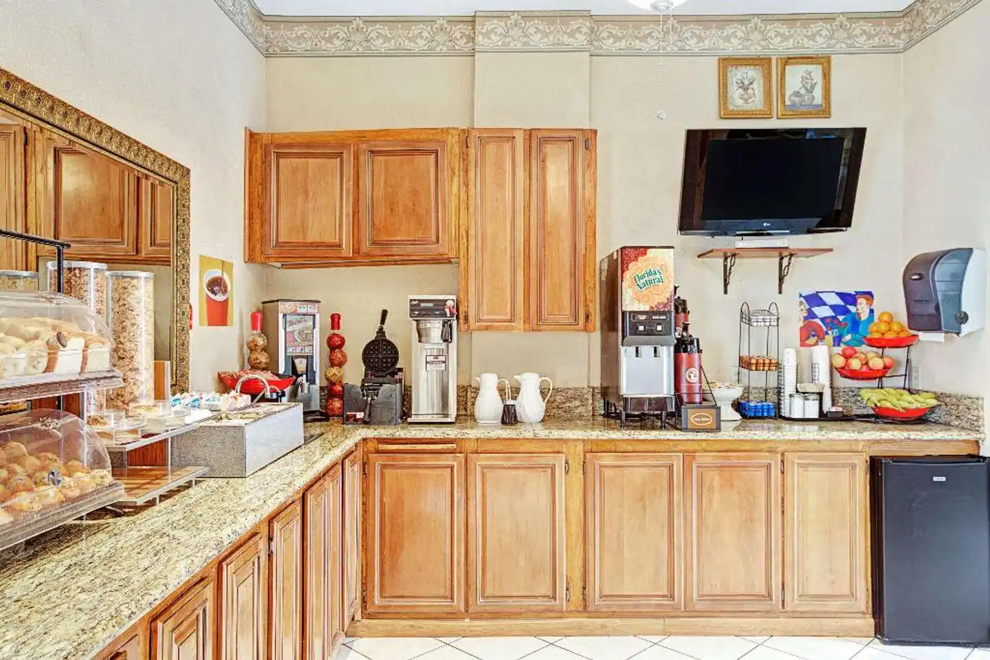 Ramada Limited Redondo Beach Lobby