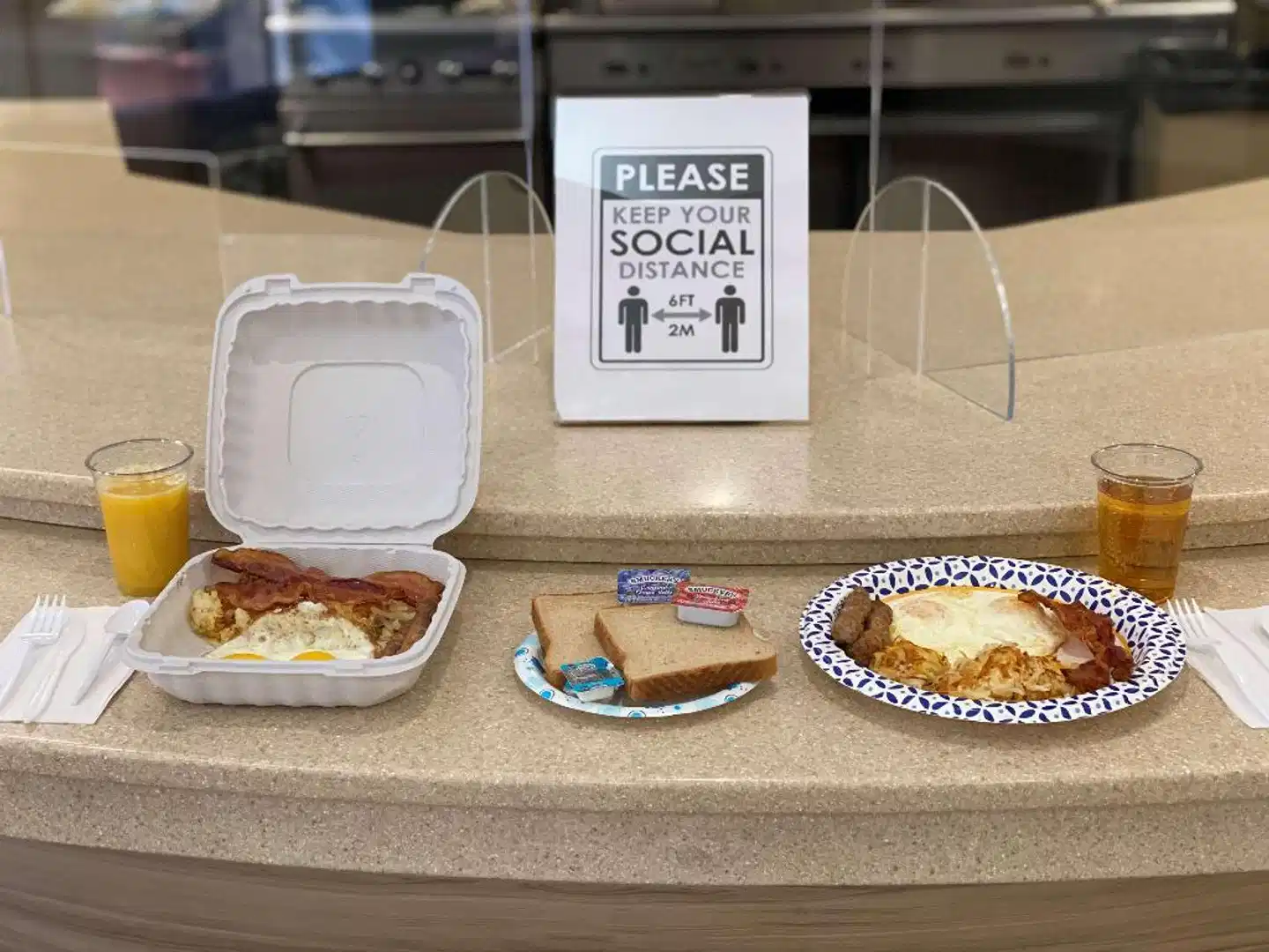 BEST WESTERN PLUS Palm Desert Resort Badezimmer