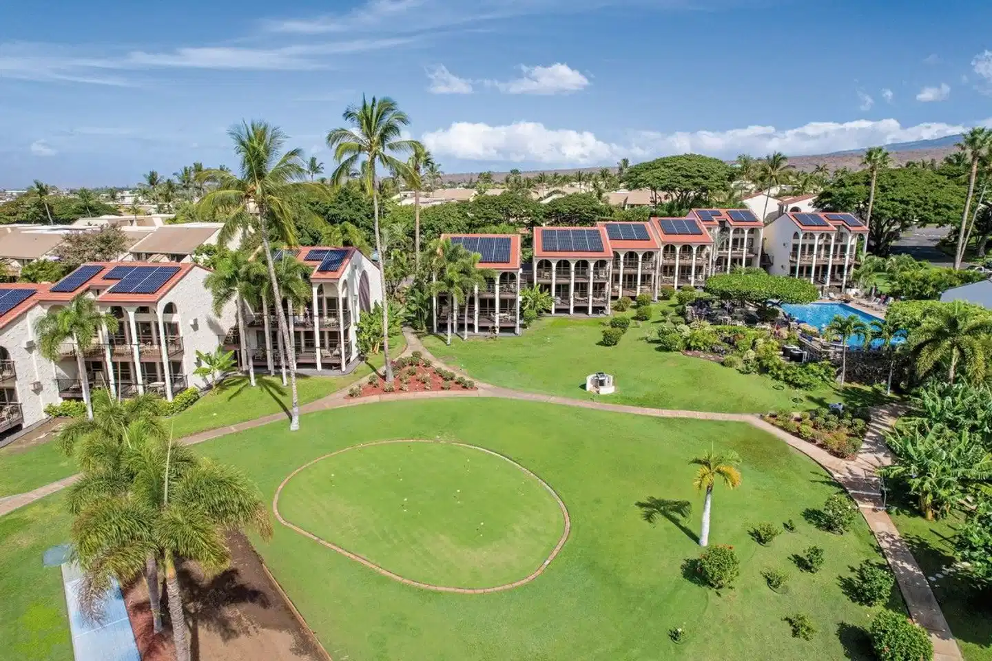 Aston Maui Hill Sport und Entertainment