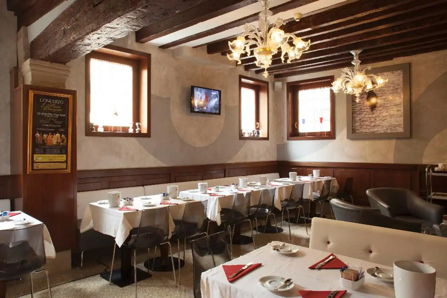 Ca' D'Oro Restaurant