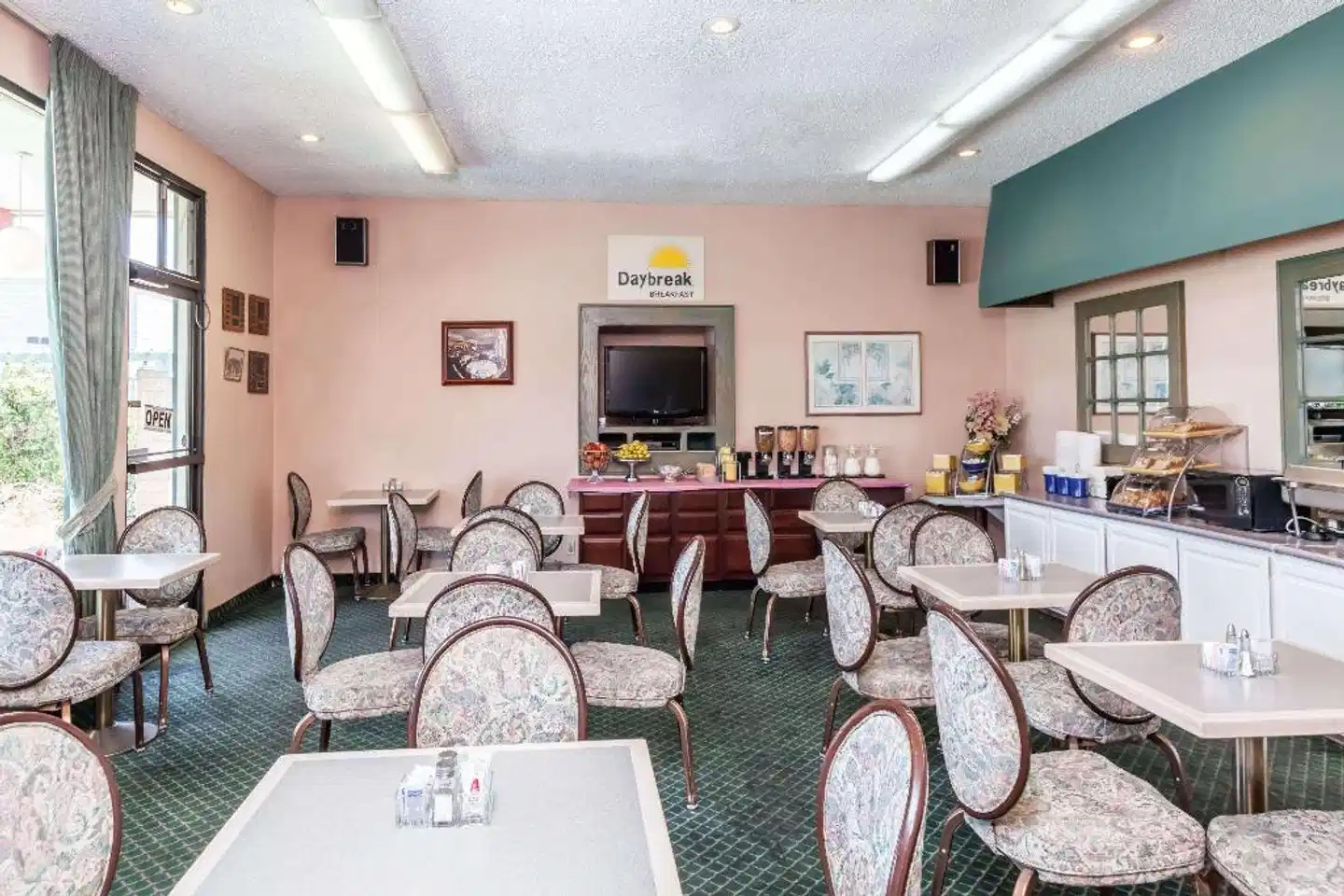 Days Inn & Suites by Wyndham Sunnyvale Restaurant