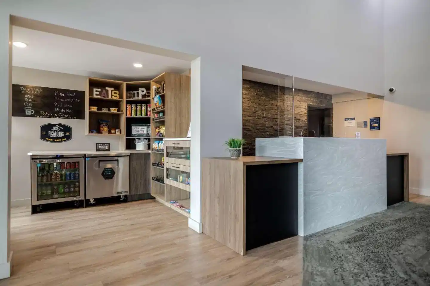 Best Western Plus Woodstock Hotel & Conference Centre Lobby