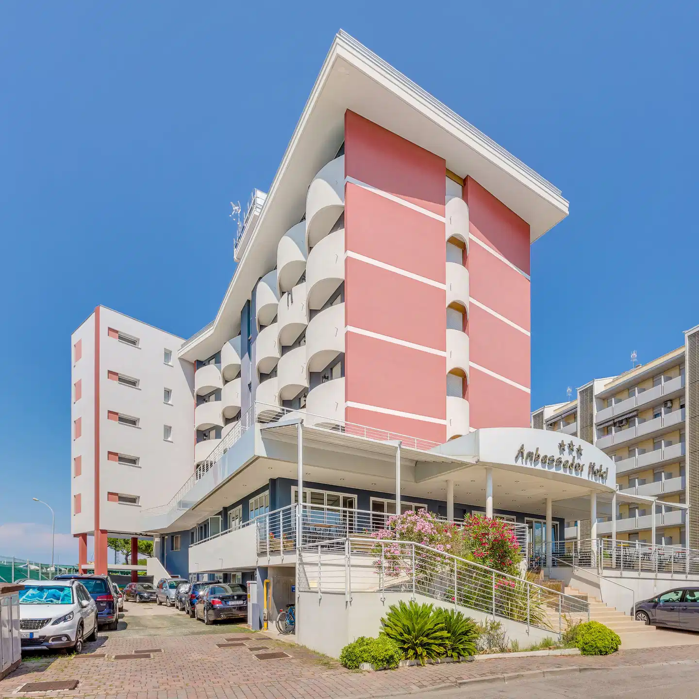 Ambassador Aussenansicht