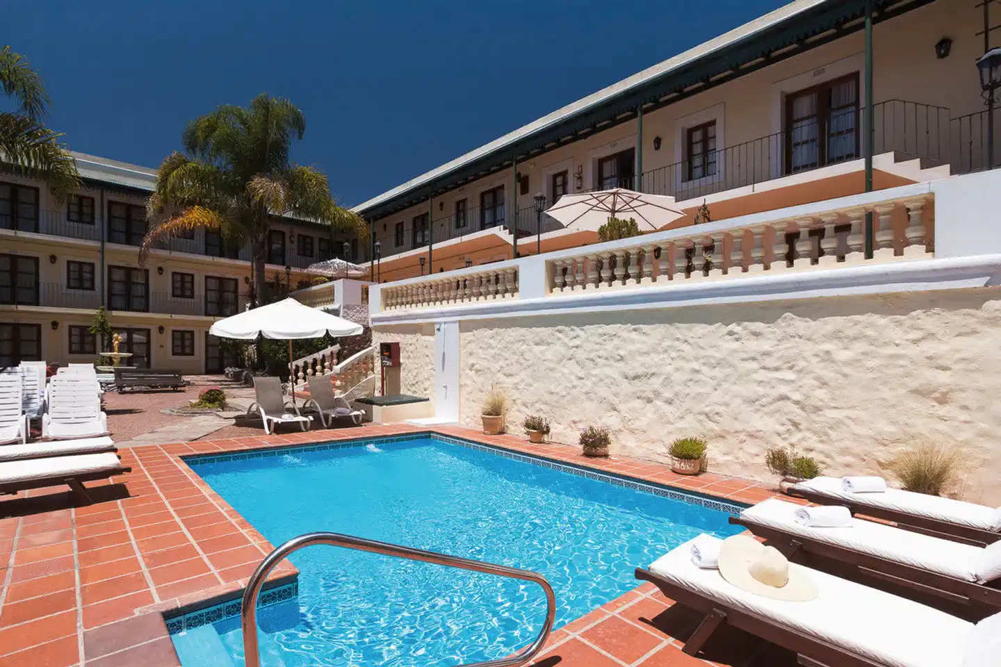 Posada Don Antonio Pool