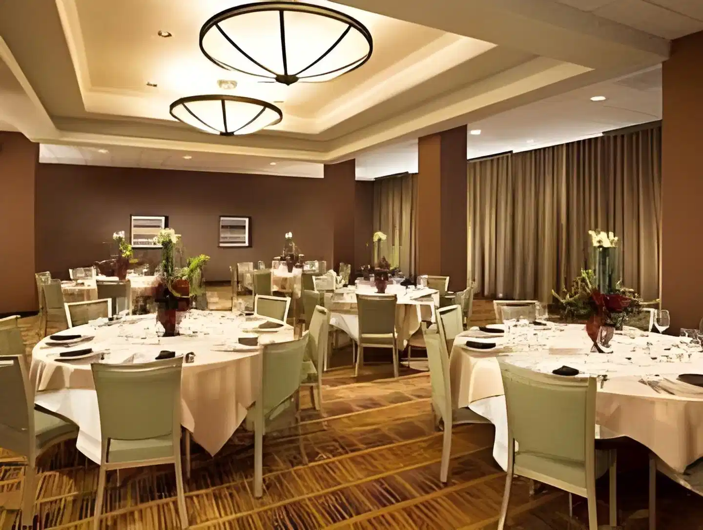 Courtyard by Marriott San Diego Mission Valley/Hotel Circle Restaurant