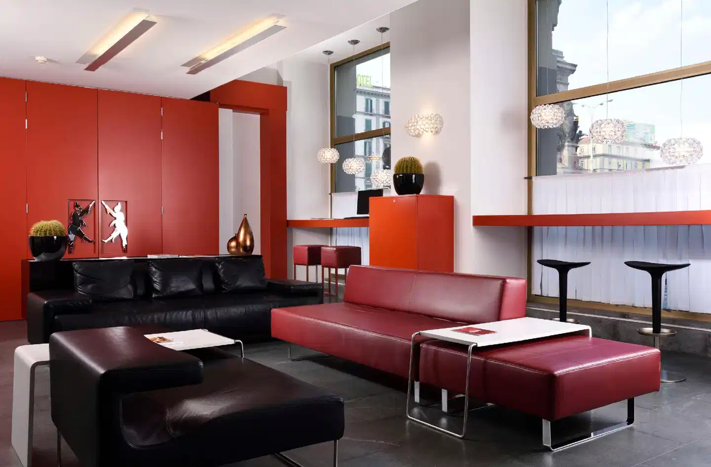 UNAHOTELS Napoli Lobby