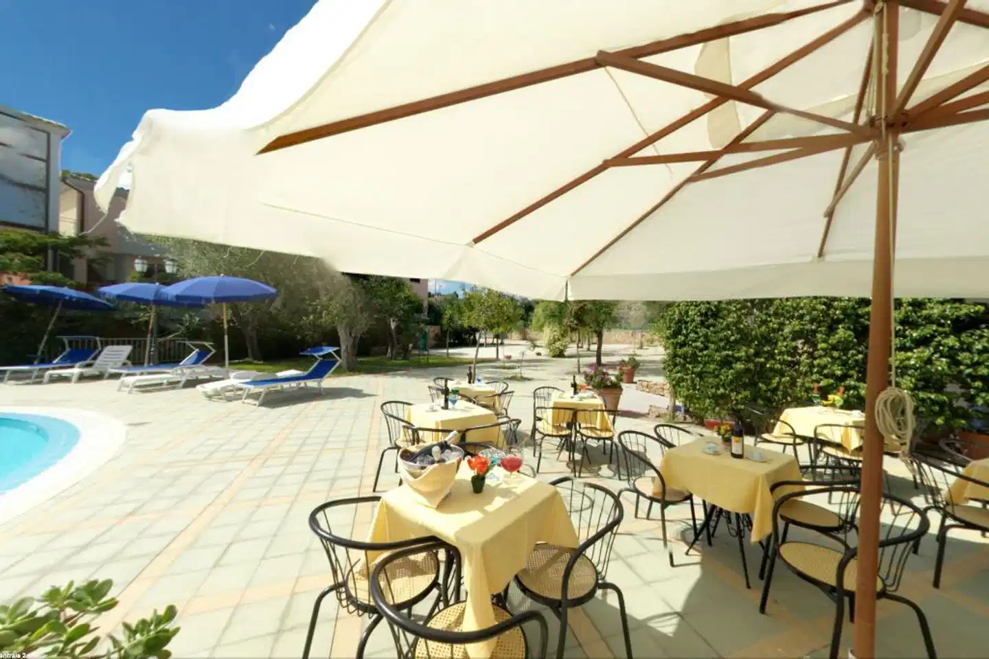 Albergo Residenziale Gli Ontani Terrasse