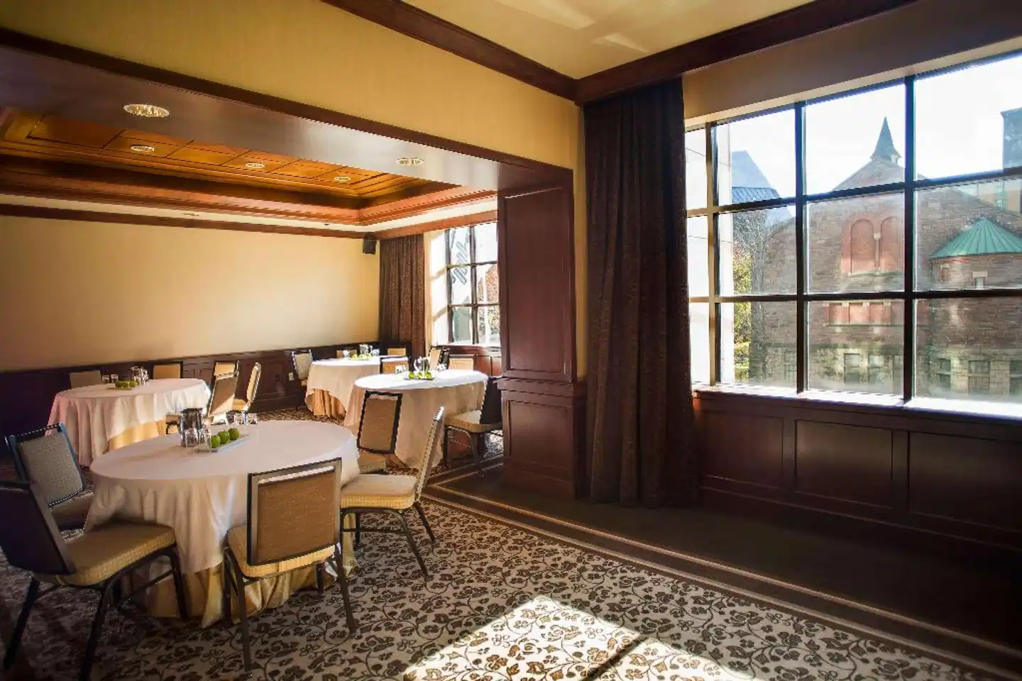 The Yorkville Royal Sonesta Hotel Konferenz