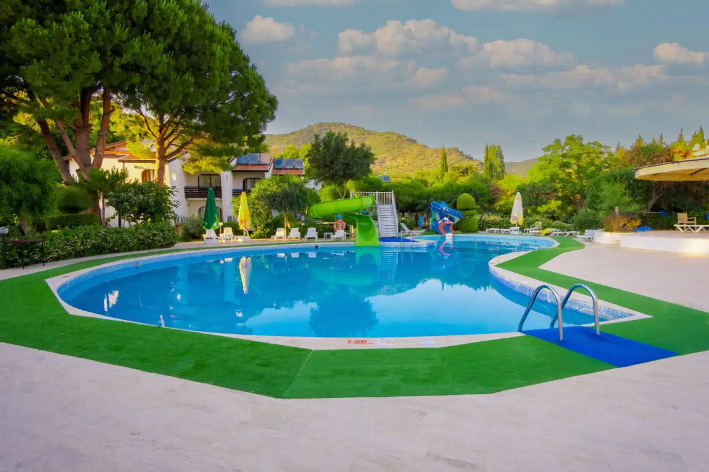 Dogan Paradise Beach Pool