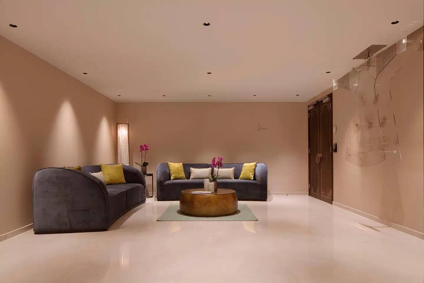 Tangla Hotel Brussels Lobby