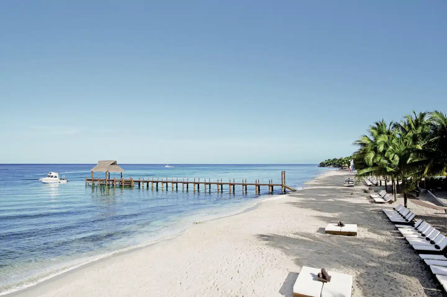 Secrets Aura Cozumel Strand