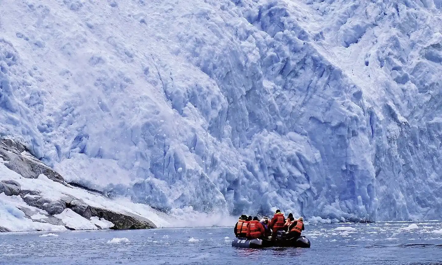 Traumlandschaften am Ende der Welt: Ventus Australis ab Punta Arenas Sport und Entertainment
