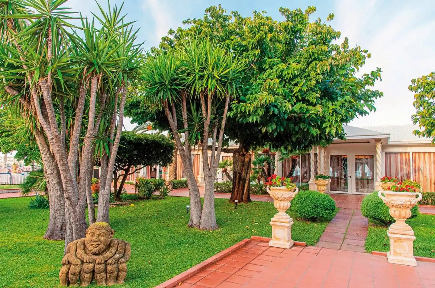 TH Cinisi - Florio Park Garten