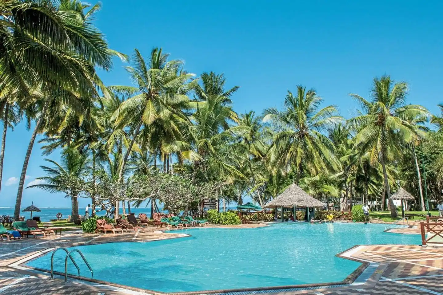 Serena Beach Resort & Spa Pool