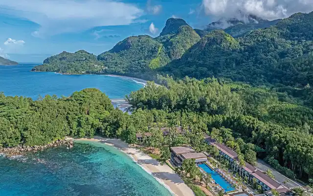 Avani+ Barbarons Seychelles Landschaft