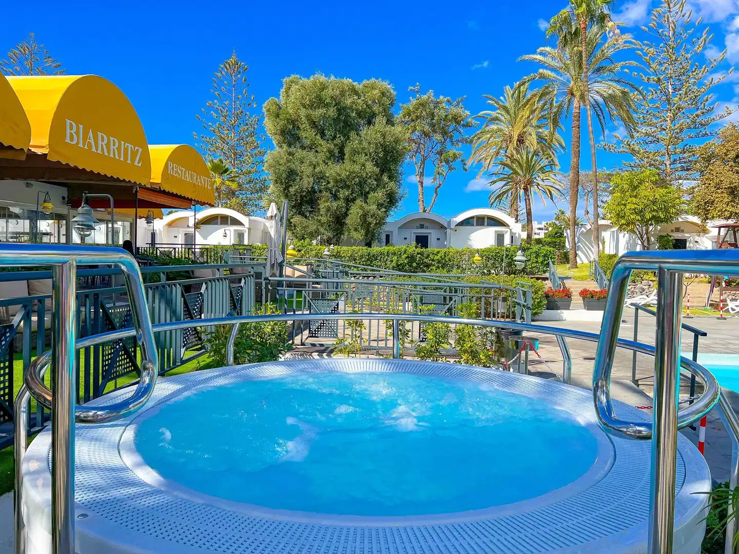 Cordial Biarritz Pool