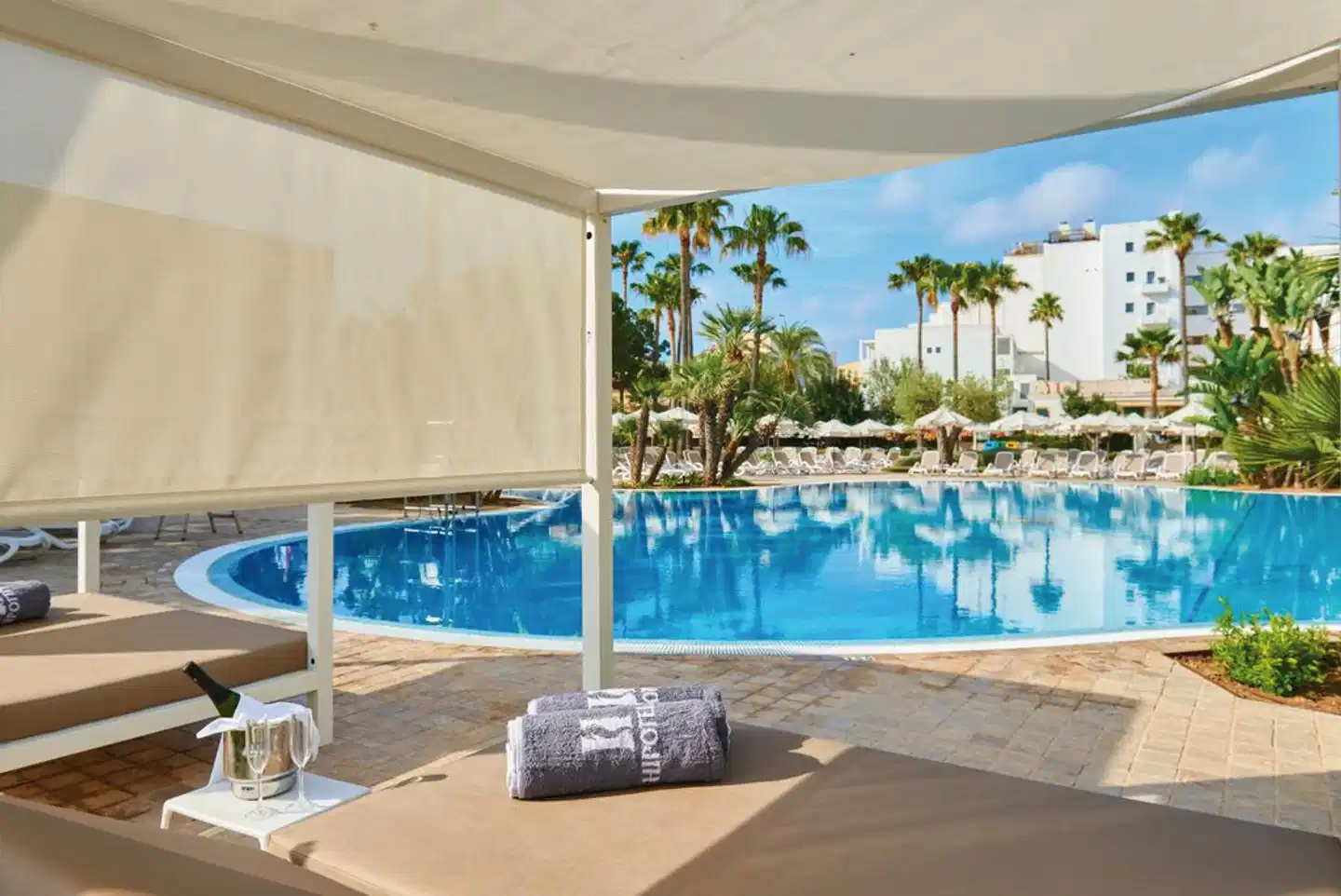 Hipotels Said Hallenbad