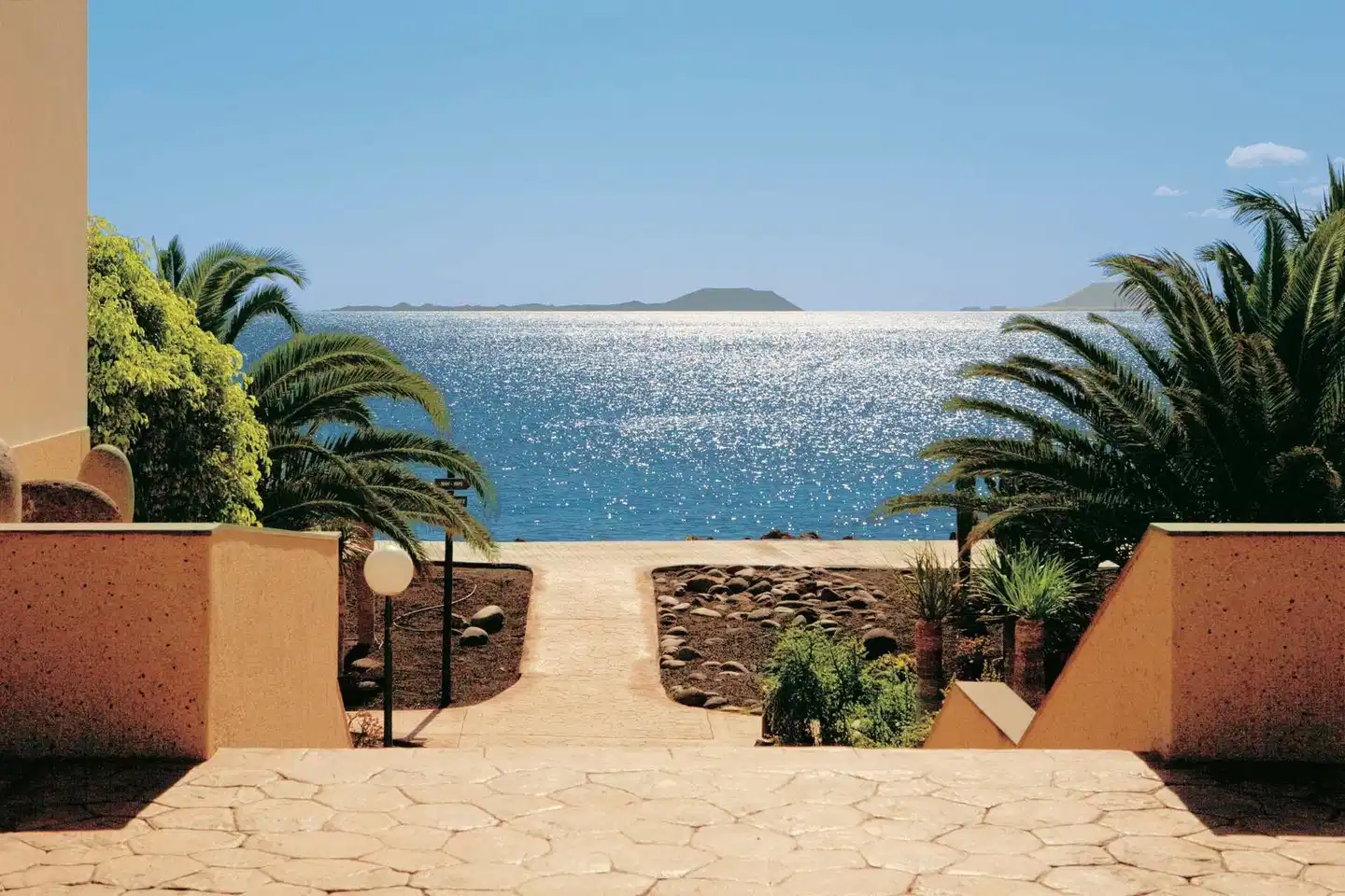 SBH Royal Monica Strand