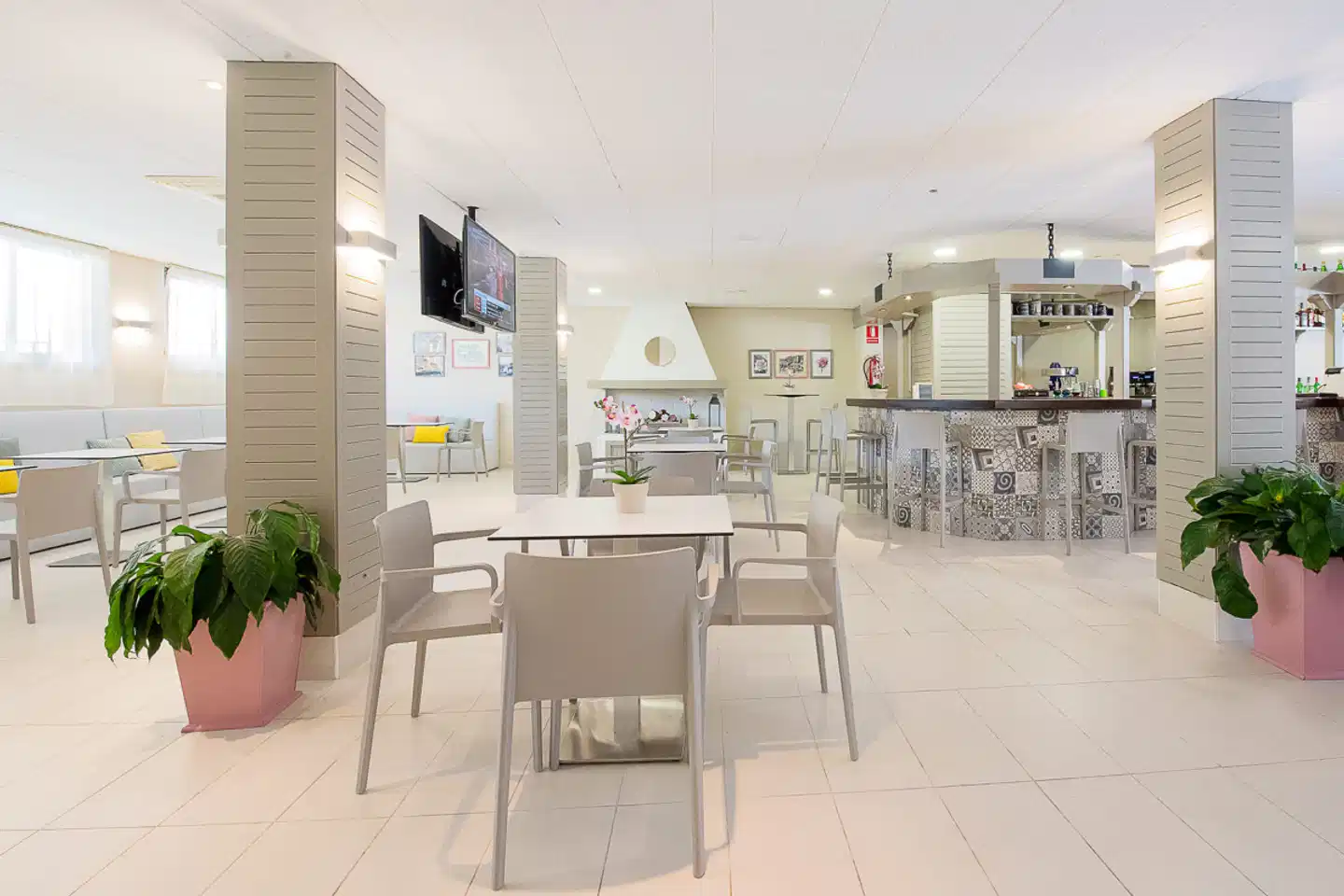 Flor los Almendros Restaurant