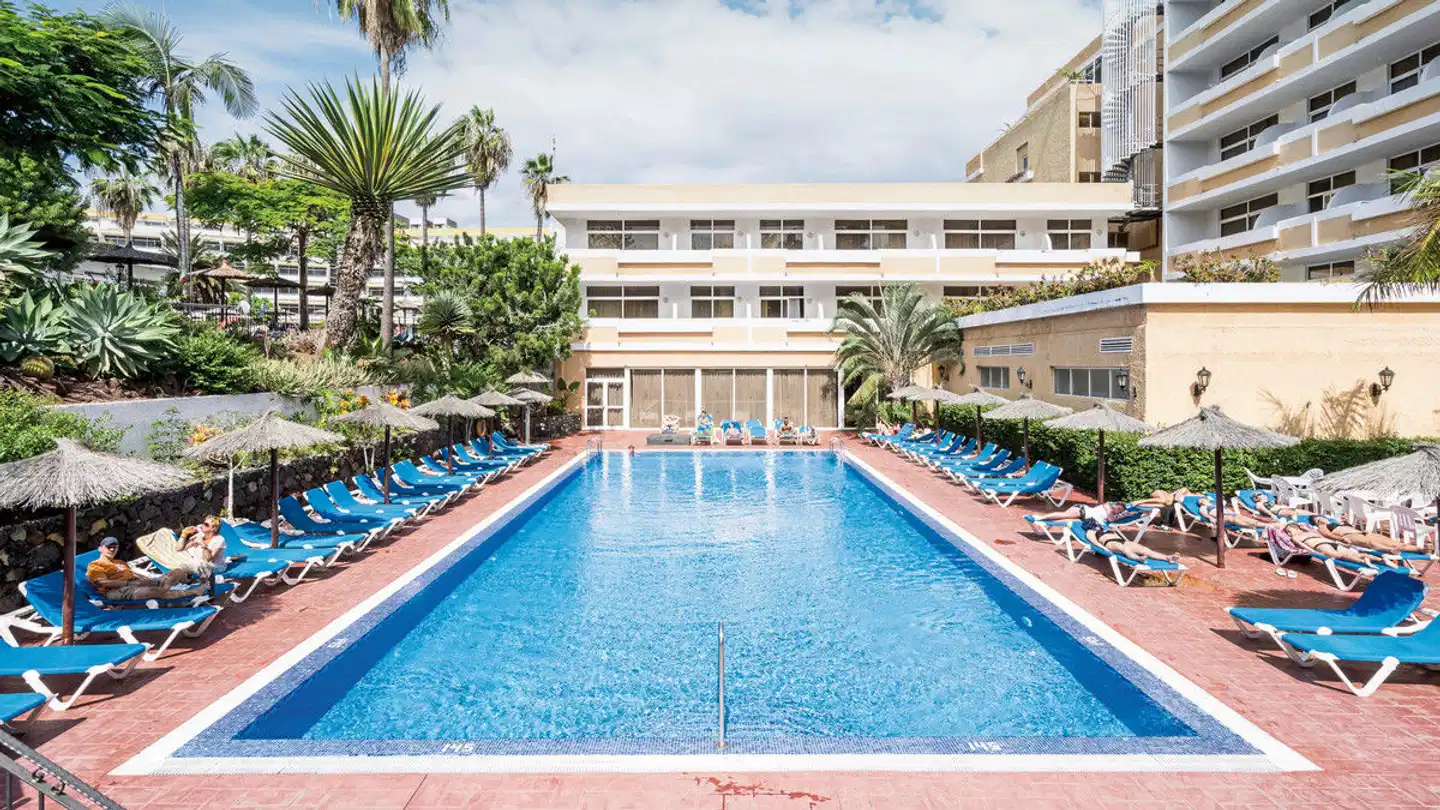 Blue Sea Puerto Resort Pool